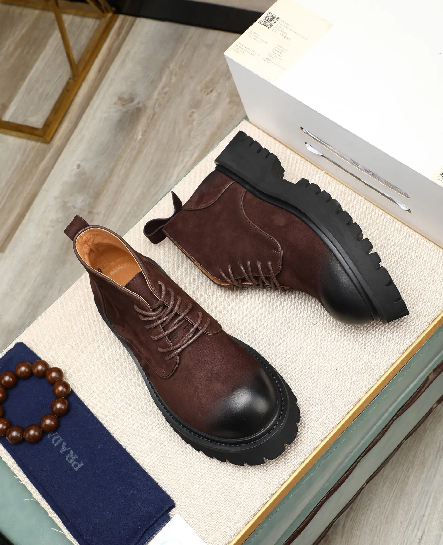 Men's men's shoes 💰580 high-end version. PRADA (Prada) men's casual style, compare the quality at the counter 🧚🏿♂️Imported cowhide fabric 🐎Water-dyed comfortable and soft cowhide lining for feet 🐂Genuine leather outsole with label 🎉 Size 38-44. Can be customized for 45💥🏆